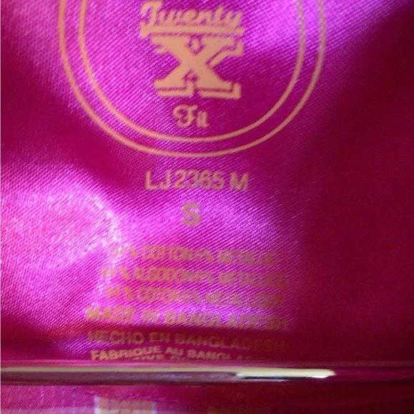 Women’s sleeveless western pink plaid shirt - Picture 3 of 6